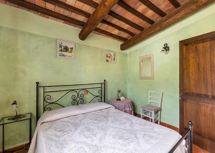 Tuscan Views, Seggiano